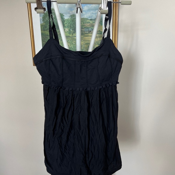 Lululemon Maternity workout top, size unknown - Picture 1 of 2